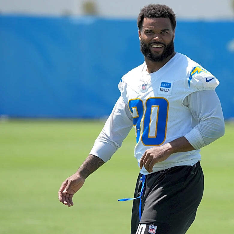 Chargers news: Akheem Mesidor shares positive injury update