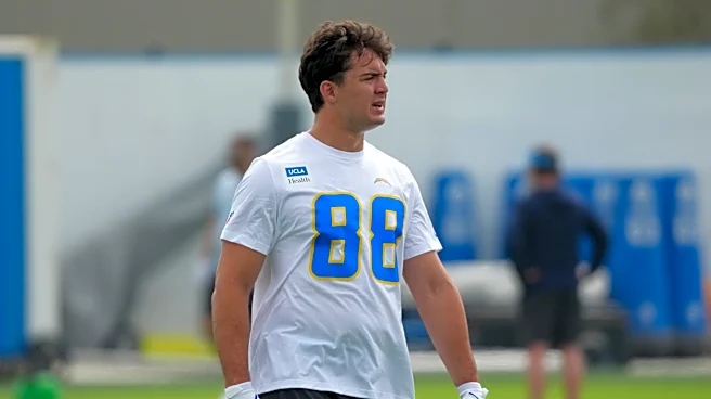Chargers' newest signing listed as TE1 on depth chart ahead of Week 1