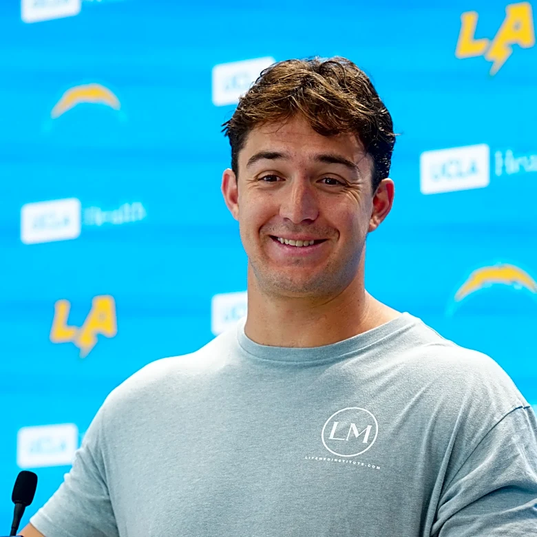 Charlie Kolar reacts to Chargers’ mistake-filled loss to Cardinals