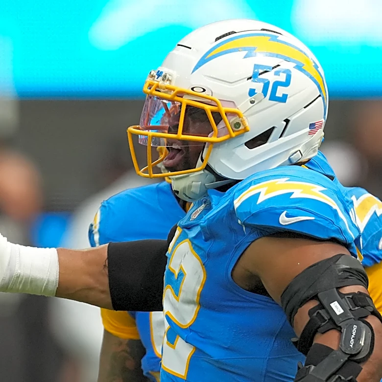Chargers players sound off after loss to Raiders: 'We're pissed, man'