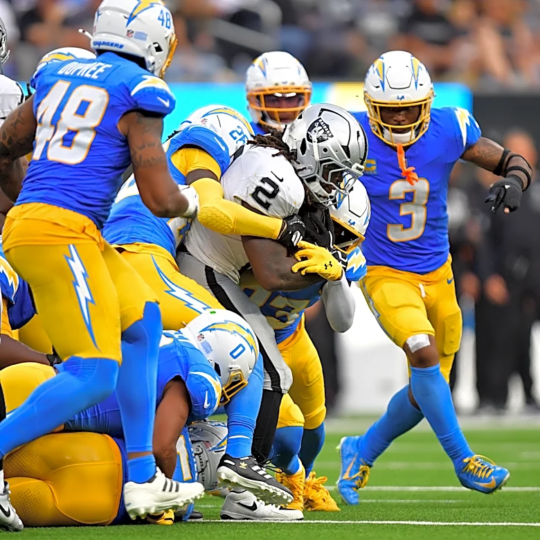 Chargers' improved run defense gets ultimate test against Bills