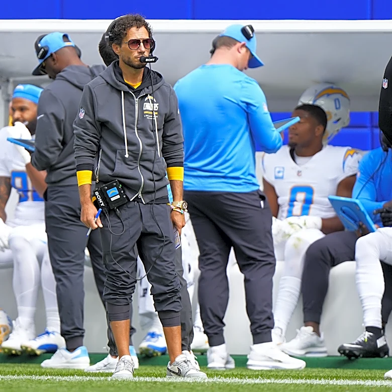 Chargers' Mike McDaniel admits offense has helped cost Chargers games