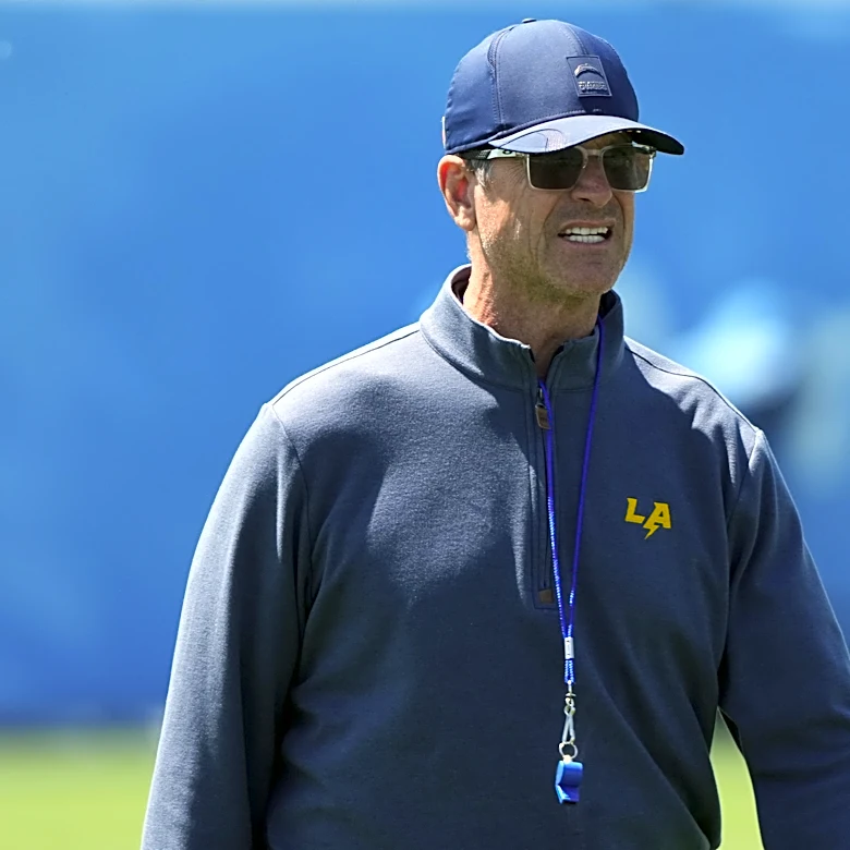 Chargers' Jim Harbaugh provides injury update on two players