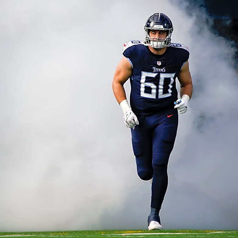 Chargers sign veteran offensive lineman to practice squad