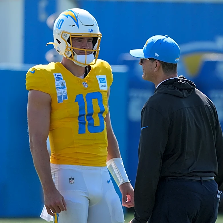 Former Chargers GM offers reasons for optimism amid 0-4 start