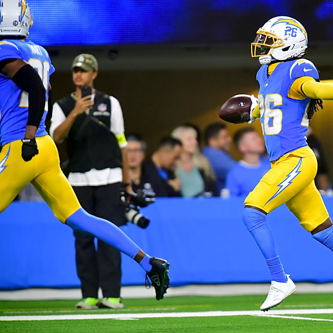 Analyst labels AFC powerhouse as potential suitor for Chargers' Donte Jackson