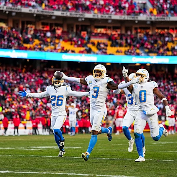 Chargers players reveal mindset amid 0-6 start