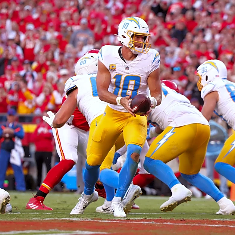 Chargers bye week report card: Grading offense, defense, special teams