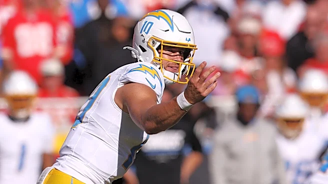 NFL trade deadline: 3 teams tabbed as ideal fits for Chargers' Justin Herbert