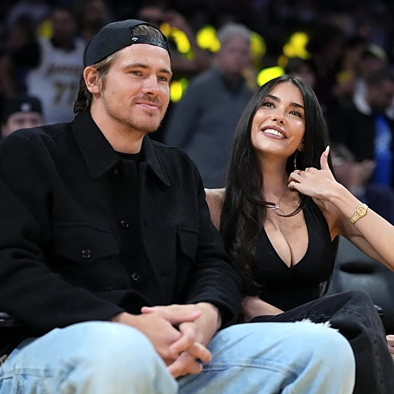 Madison Beer has priceless reaction to Chargers fan's heckle