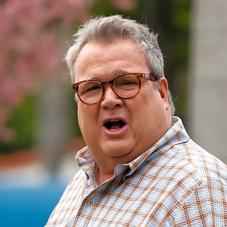 Eric Stonestreet reacts to the disappointing 2025 Chiefs season