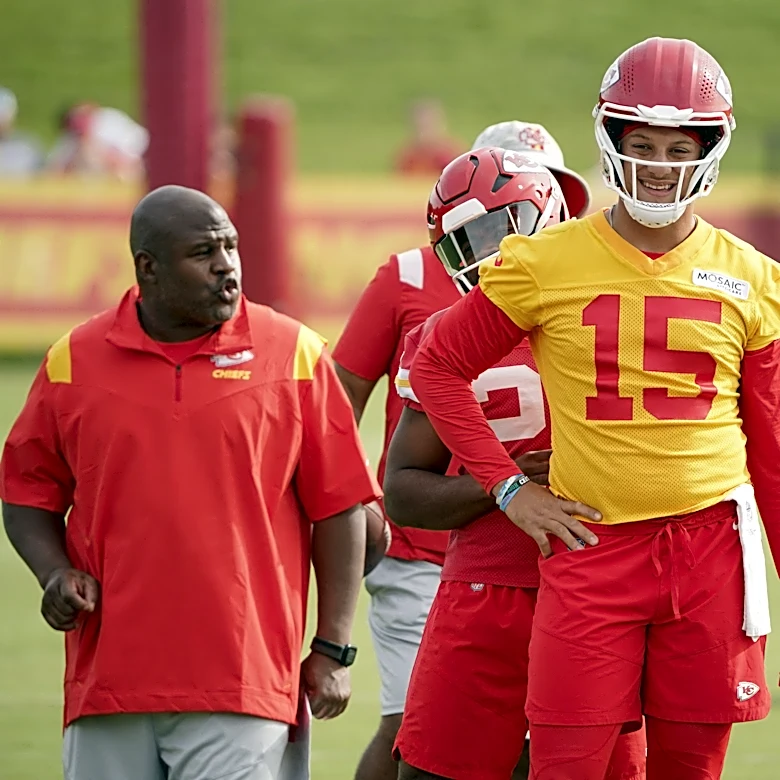 Chiefs stars are benefiting more from the return of OC Eric Bieniemy