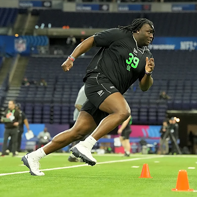 Scouting report: Chiefs trade for rookie OT Diego Pounds