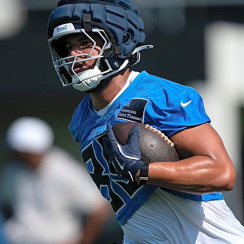 Chiefs fill a unique roster spot with a recent practice squad signing