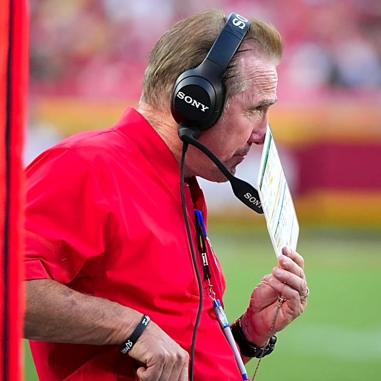 Steve Spagnuolo reveals expectations for the defense vs. the Broncos