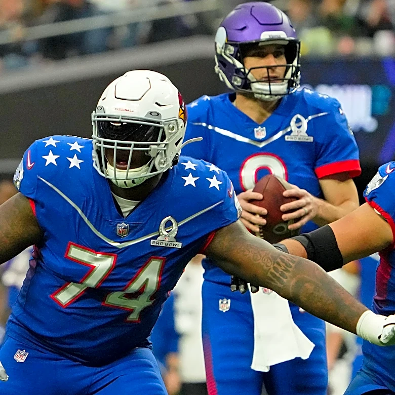 Should Chiefs reunite with ex-first-round pick released by Commanders?
