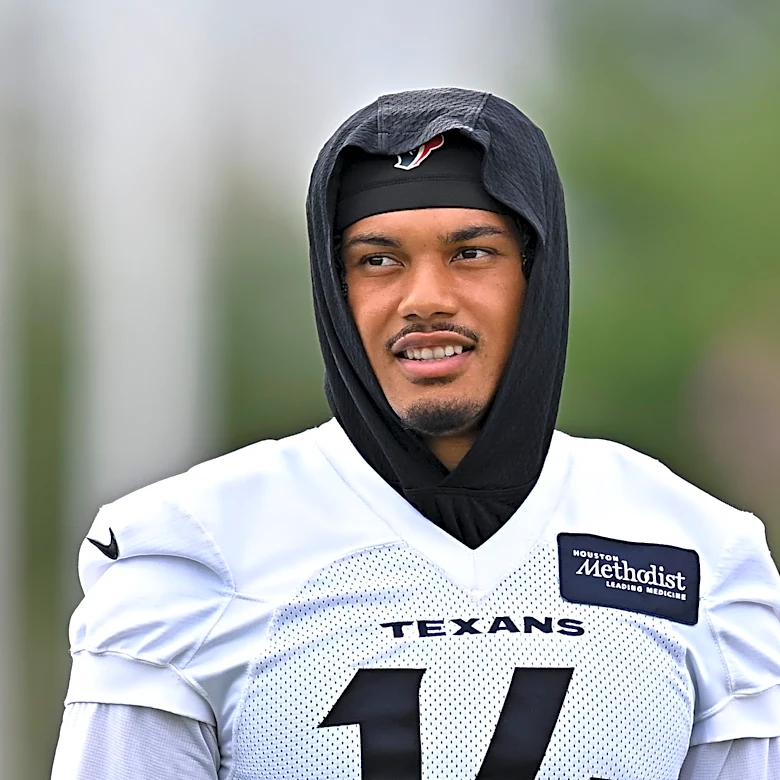 Kansas City Chiefs held tryouts for four linebackers on Thursday
