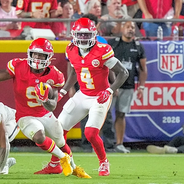 Fans should start Chiefs RB Kenneth Walker in fantasy football Week 3