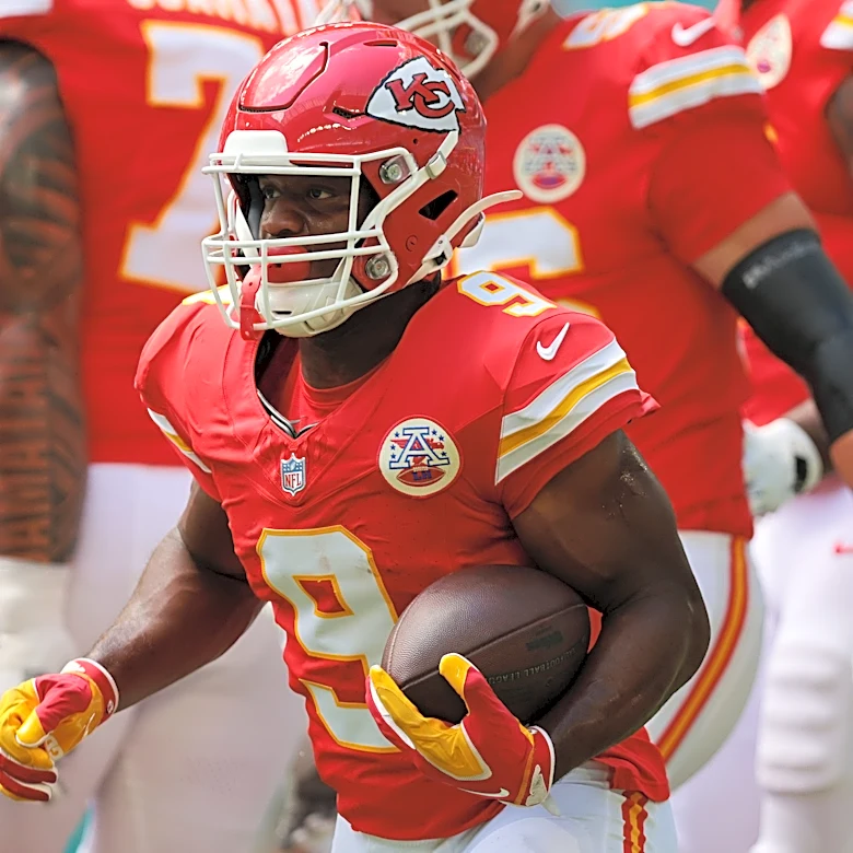 WATCH: Kenneth Walker III rushes for TD vs. Dolphins in Week 3