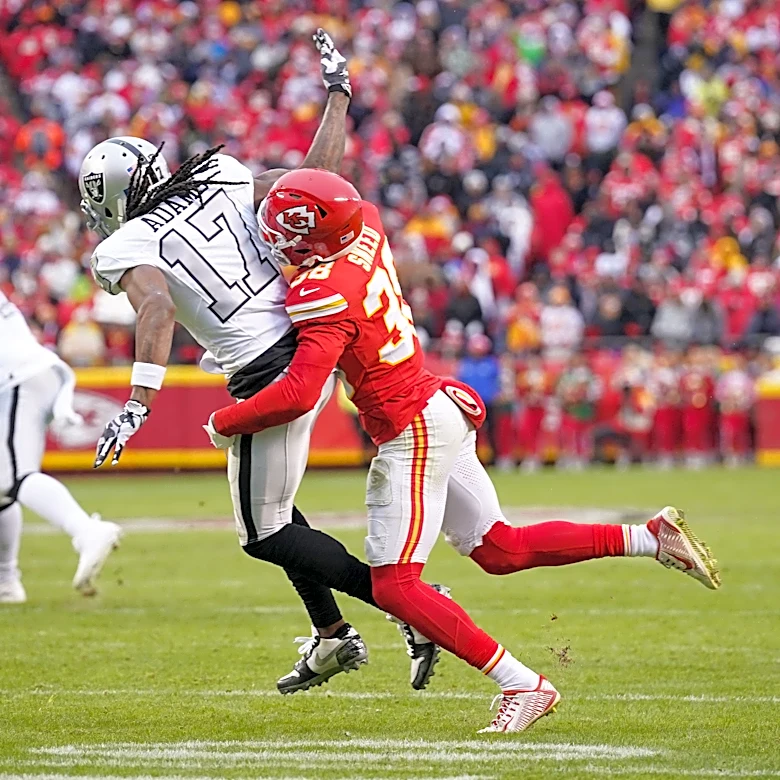 Will L'Jarius Sneed play today? Status update for Chiefs DB in Week 4
