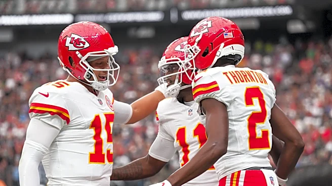 Chiefs vs. Raiders: Mahomes links with speedy WRs to even score in Q1