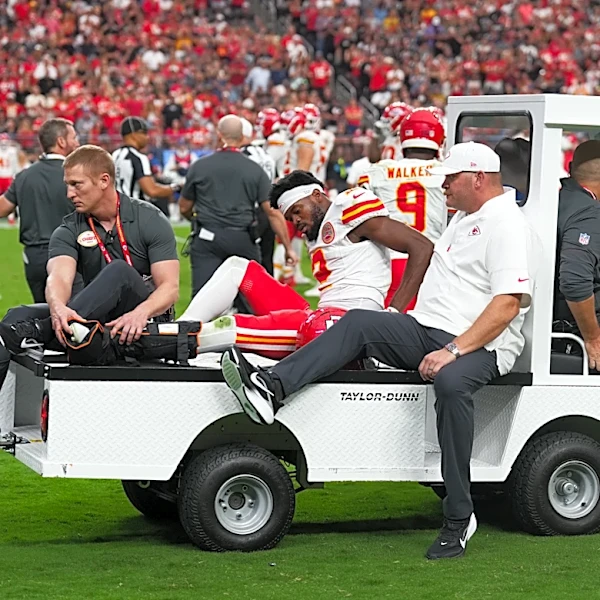 Patrick Mahomes shares an emotional message for an injured teammate