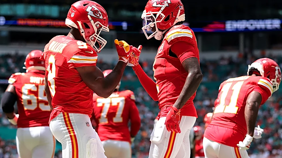 Chiefs' Kenneth Walker on impact of injury to Tyquan Thornton