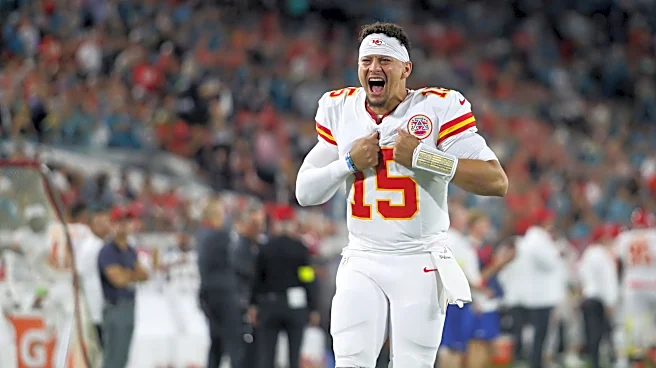 Chiefs to wear 'White on White' uniforms for 'Sunday Night Football'