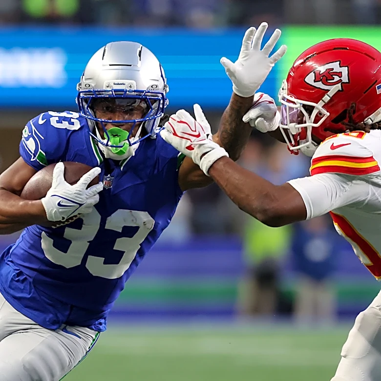 WATCH: Underrated Chiefs DB intercepts Seahawks on 'SNF' in Week 7