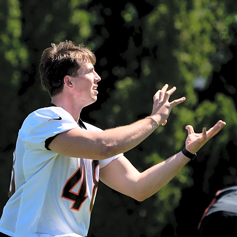 Bengals place rookie TE Josh Kattus on active/non-football injury list