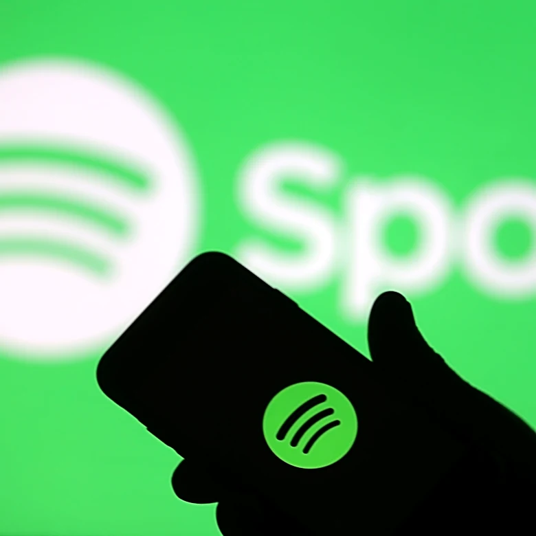 'Spotify can't play this right now.' Is music streaming service down?