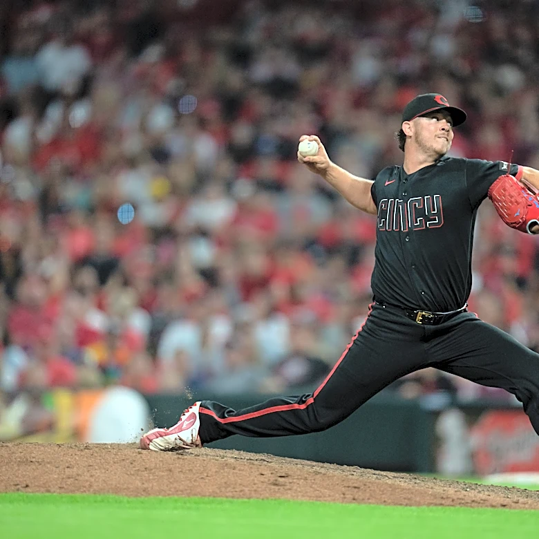 Why 'confused' Emilio Pagán didn't get save for scoreless 9th in 8-7 win