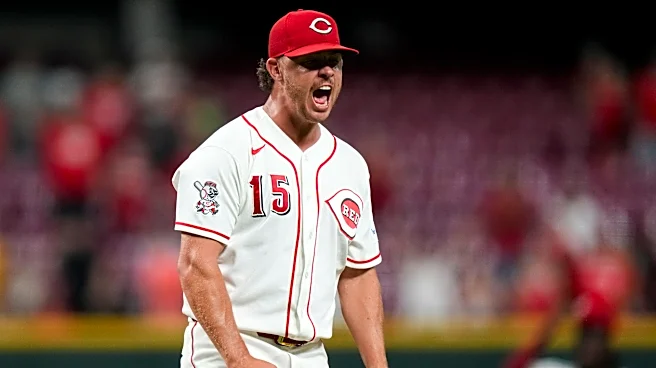 Reds closer Emilio Pagán sidelined by hand soreness, to be evaluated