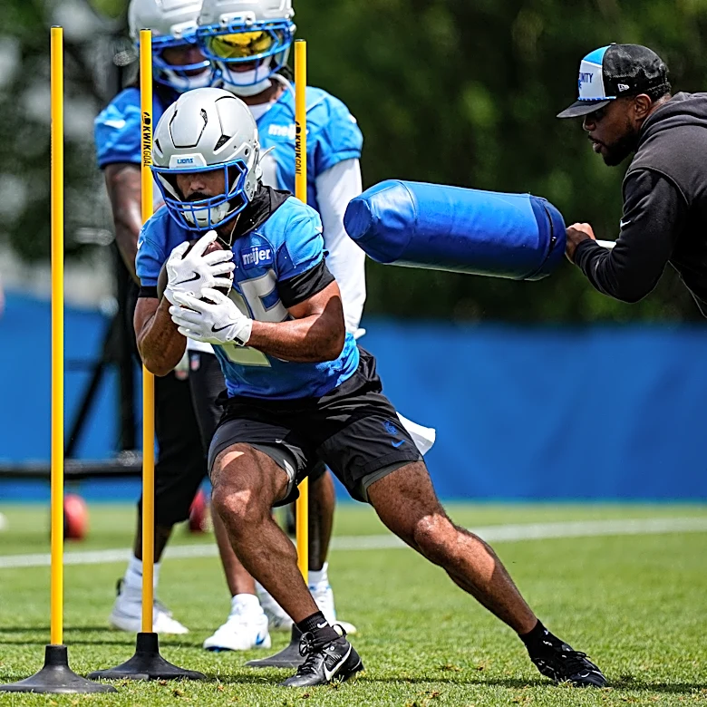 Jacob Saylors, Lions RB, injured in preseason game vs Bengals