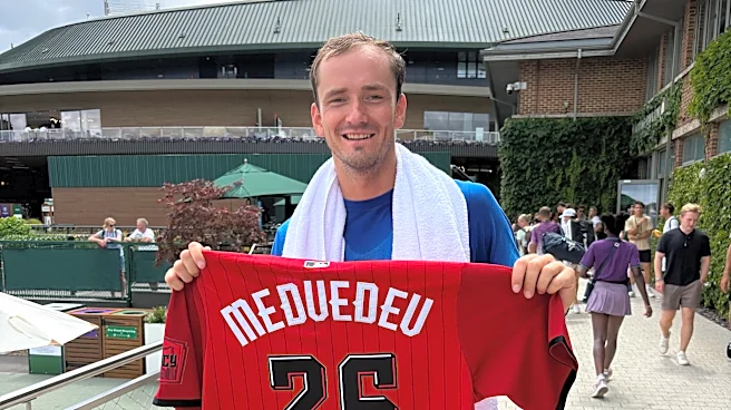 Reds fan, No. 4 seed Medvedev ousted with flare up at Cincinnati Open