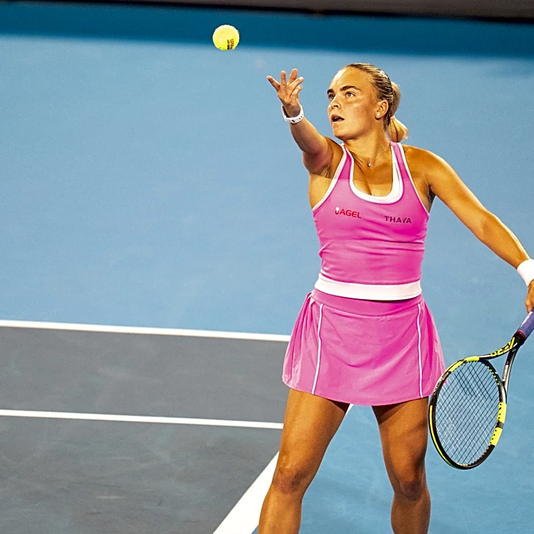 Like an underdog? Meet Sara Bejlek, the Cincinnati Open giant killer