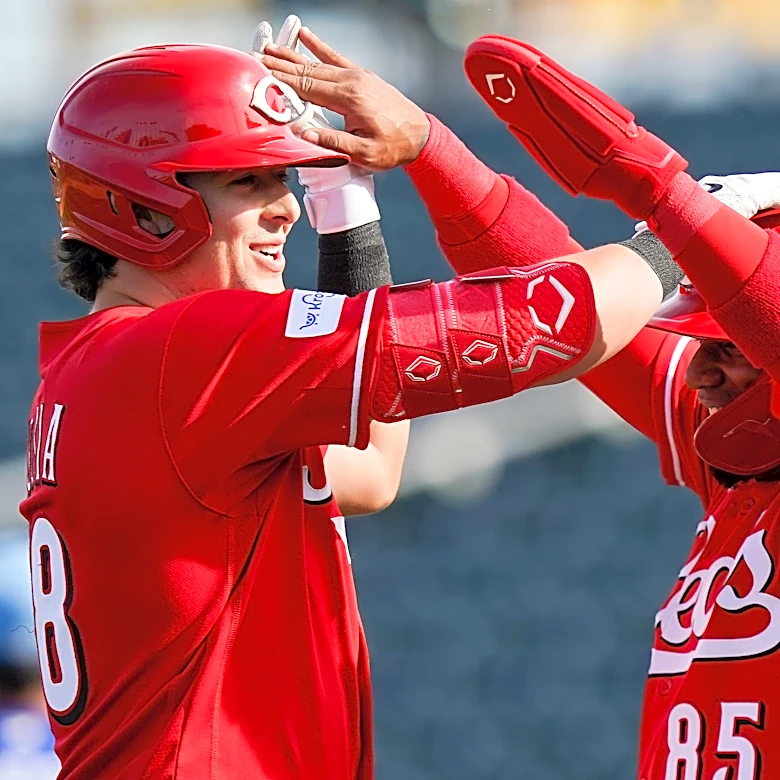 Cincinnati Reds lose another player to injury in Diamondbacks opener