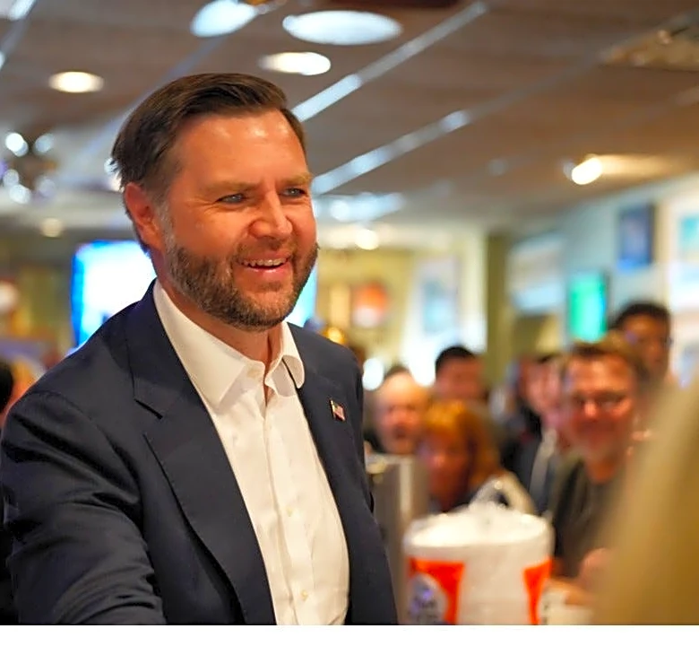 JD Vance stops by Eastgate Waffle House, with new baby in tow