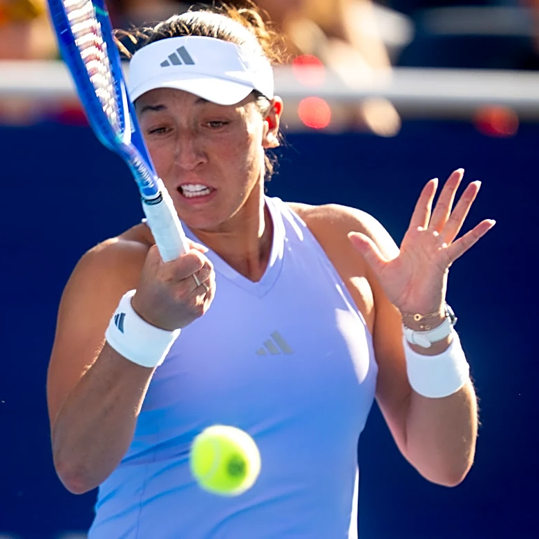 Jessica Pegula defeats Iga Swiatek to reach Cincinnati Open final