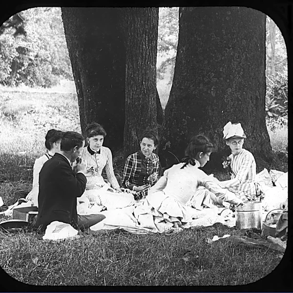 Amateur photos from the 1880s show life in Cincinnati 'way back when'