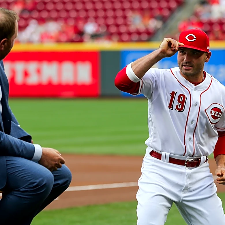 Joey Votto says hitting coach was non-factor during Reds-Cubs NBC game