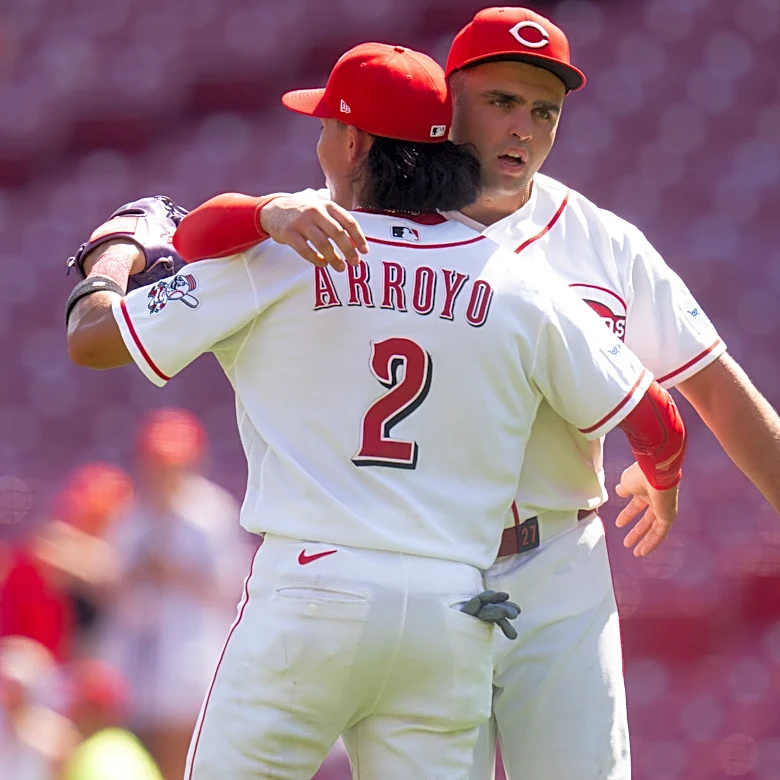 Ohtani back in Dodger lineup for Reds, who add Ke'Bryan Hayes