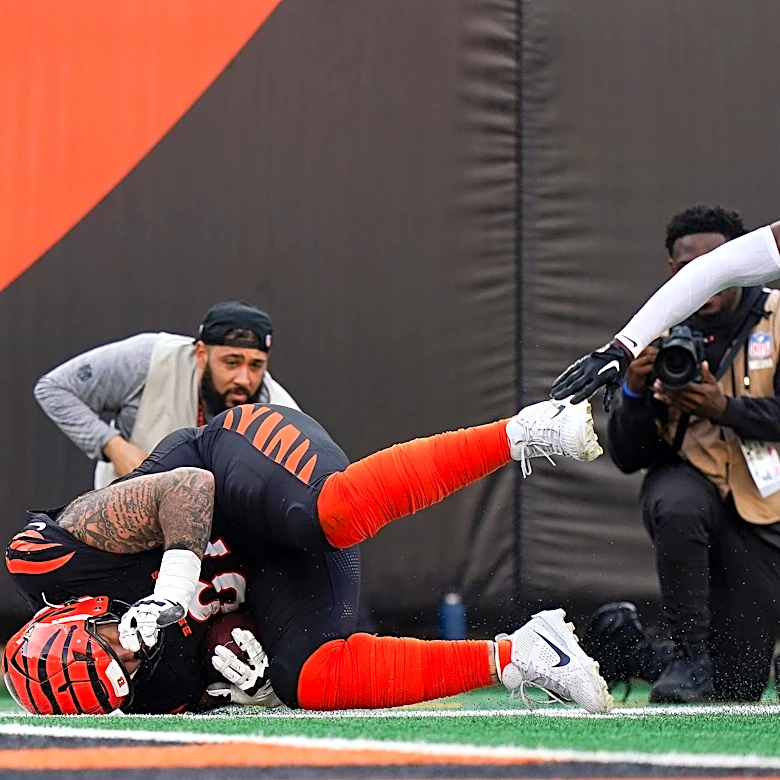 Cody Ford, ex-Bengals swing tackle, gets Bills' tryout