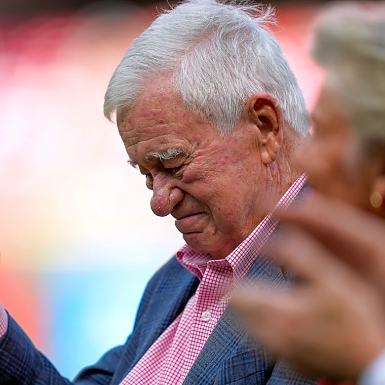Reds could be next MLB team sold, per USA TODAY's Nightengale