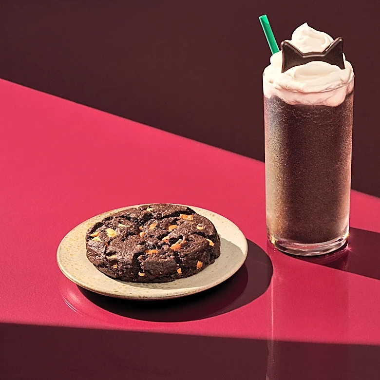 Starbucks debuts Black Cat Frappuccino, glow-in-the-dark Halloween cup