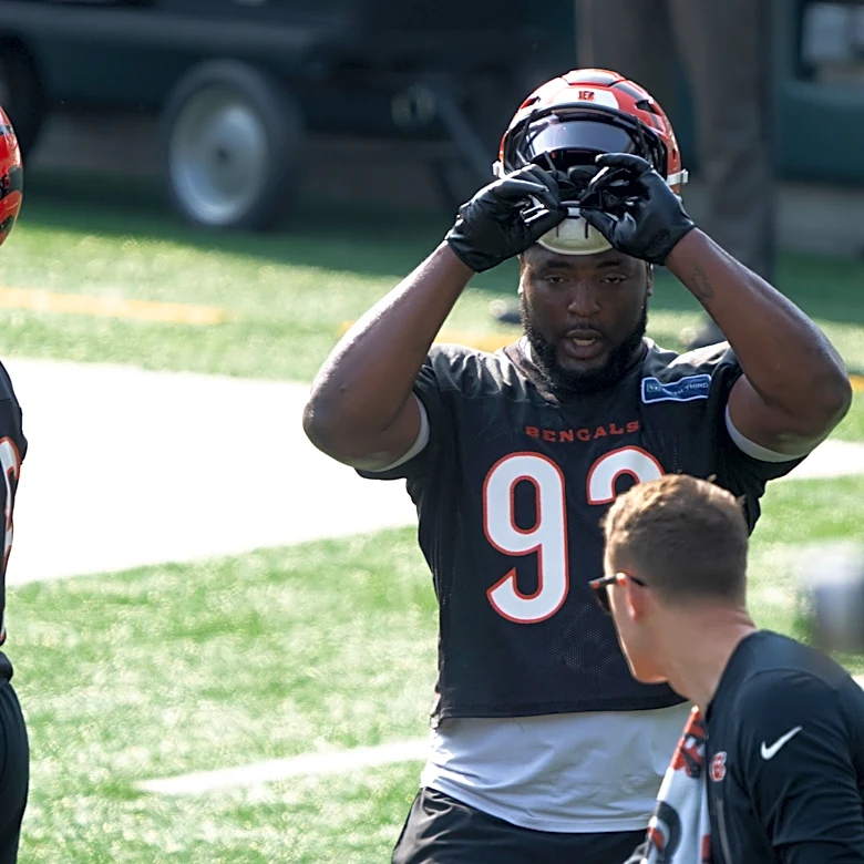 Former Bengals DT signs with 49ers