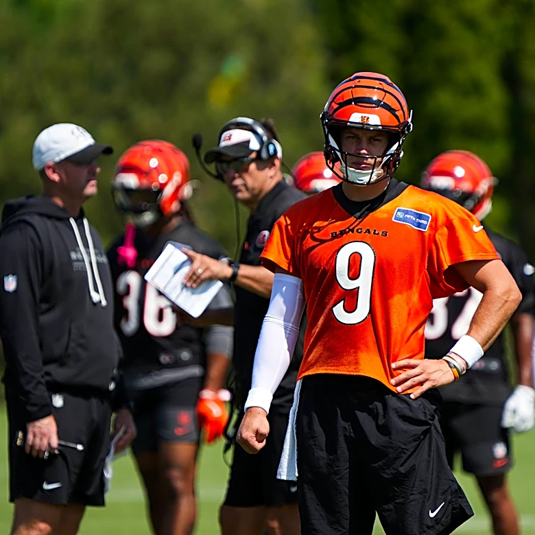 Is Joe Burrow injured? Bengals QB gives update after sitting out team stretch