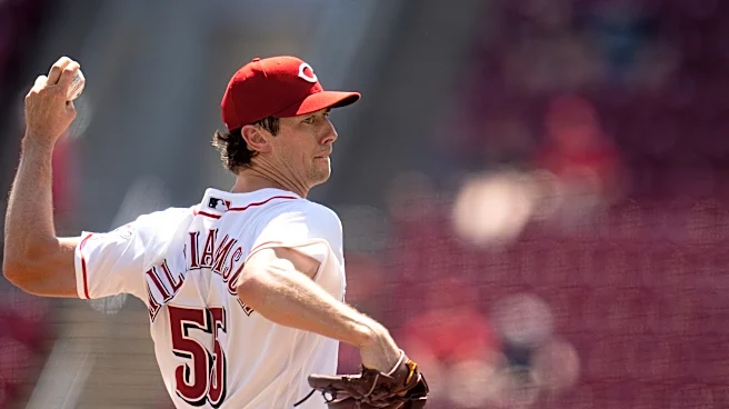 Reds roster move coming? Tyler Stephenson exits but avoids injury?