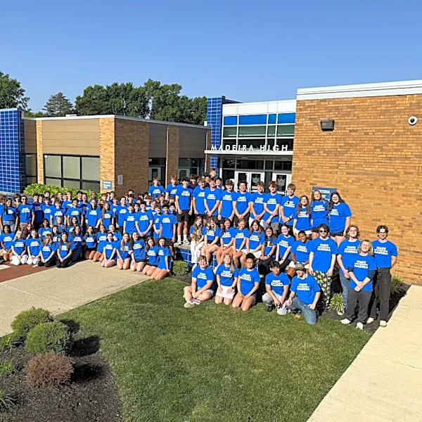 Madeira grads got a gift from a stranger to help with what comes next