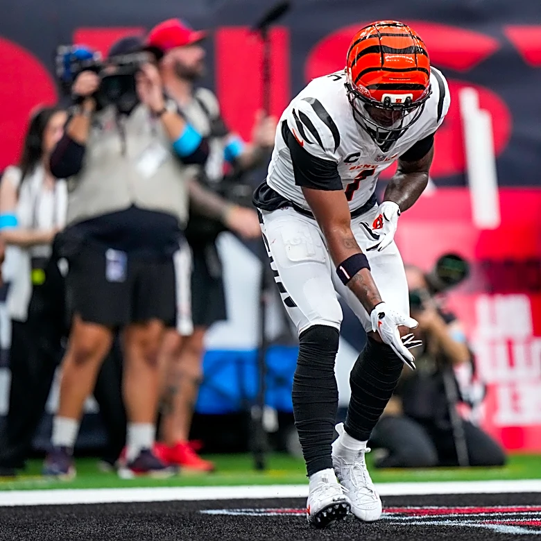 Watch: Ja'Marr Chase makes ridiculous catch for Bengals' TD vs Texans